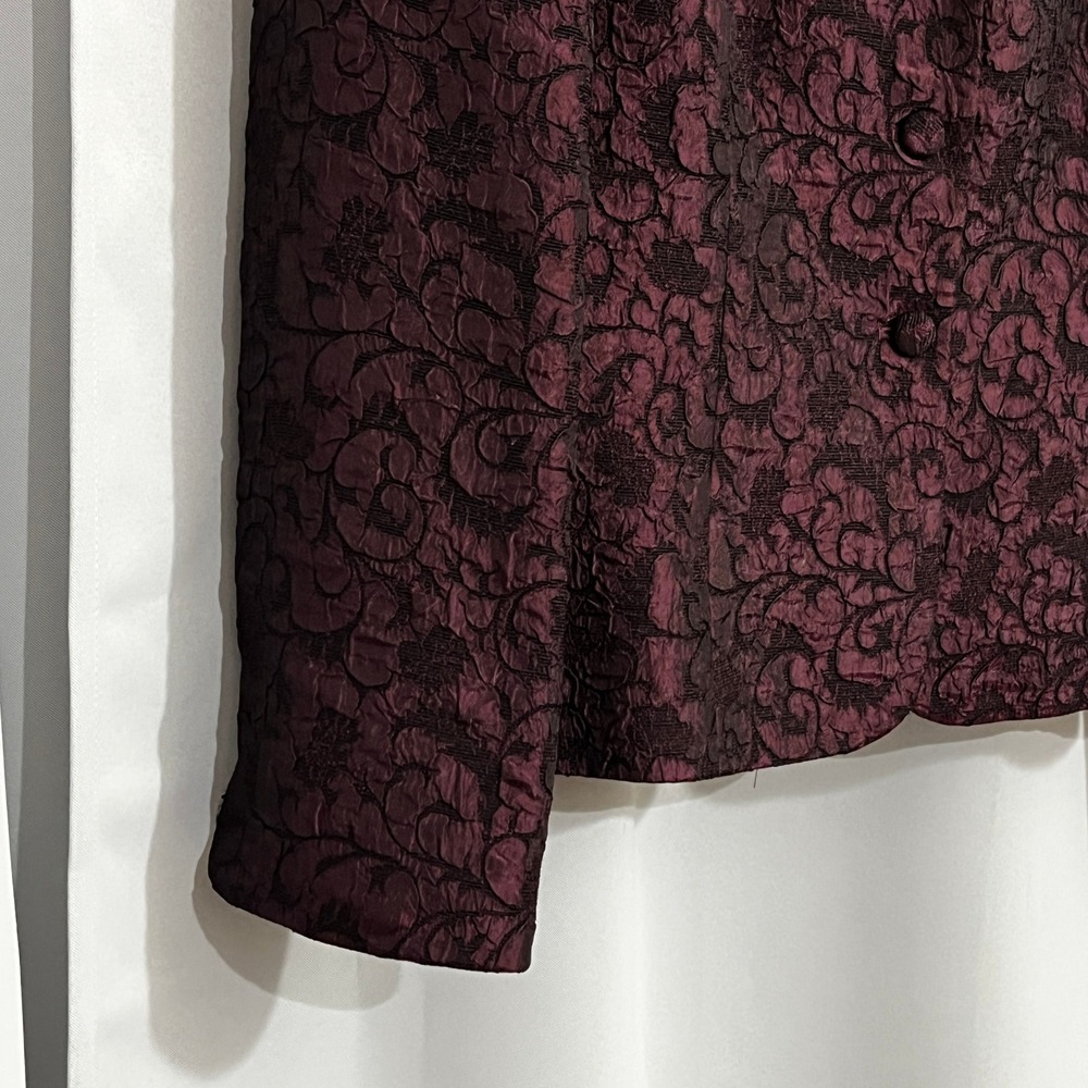 Tahari Blazer Womens 12 Burgundy Floral Jacquard 3-Button Tailored Career 1707 - Picture 8 of 14